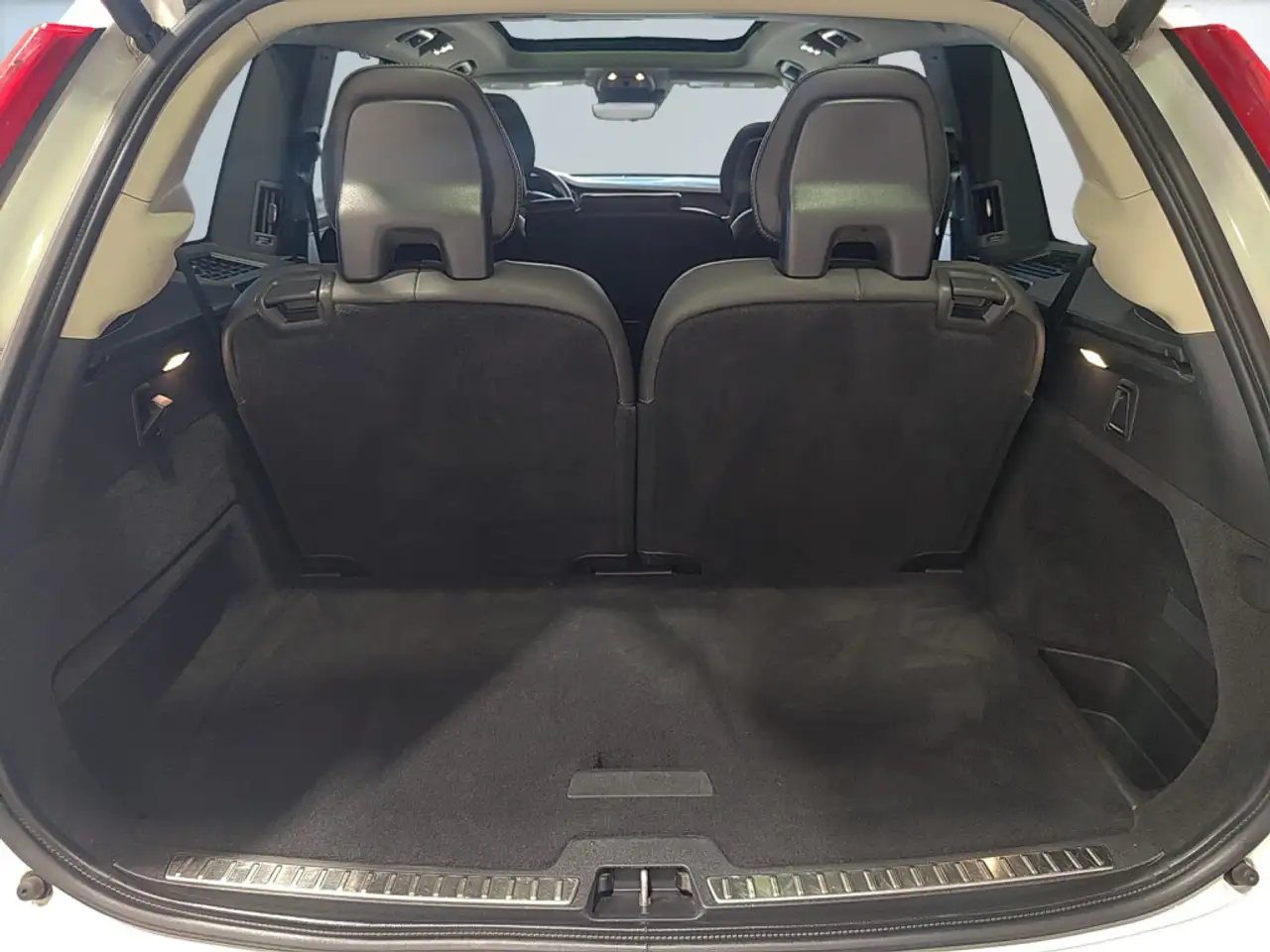 Volvo XC90 снимка Volvo XC90
