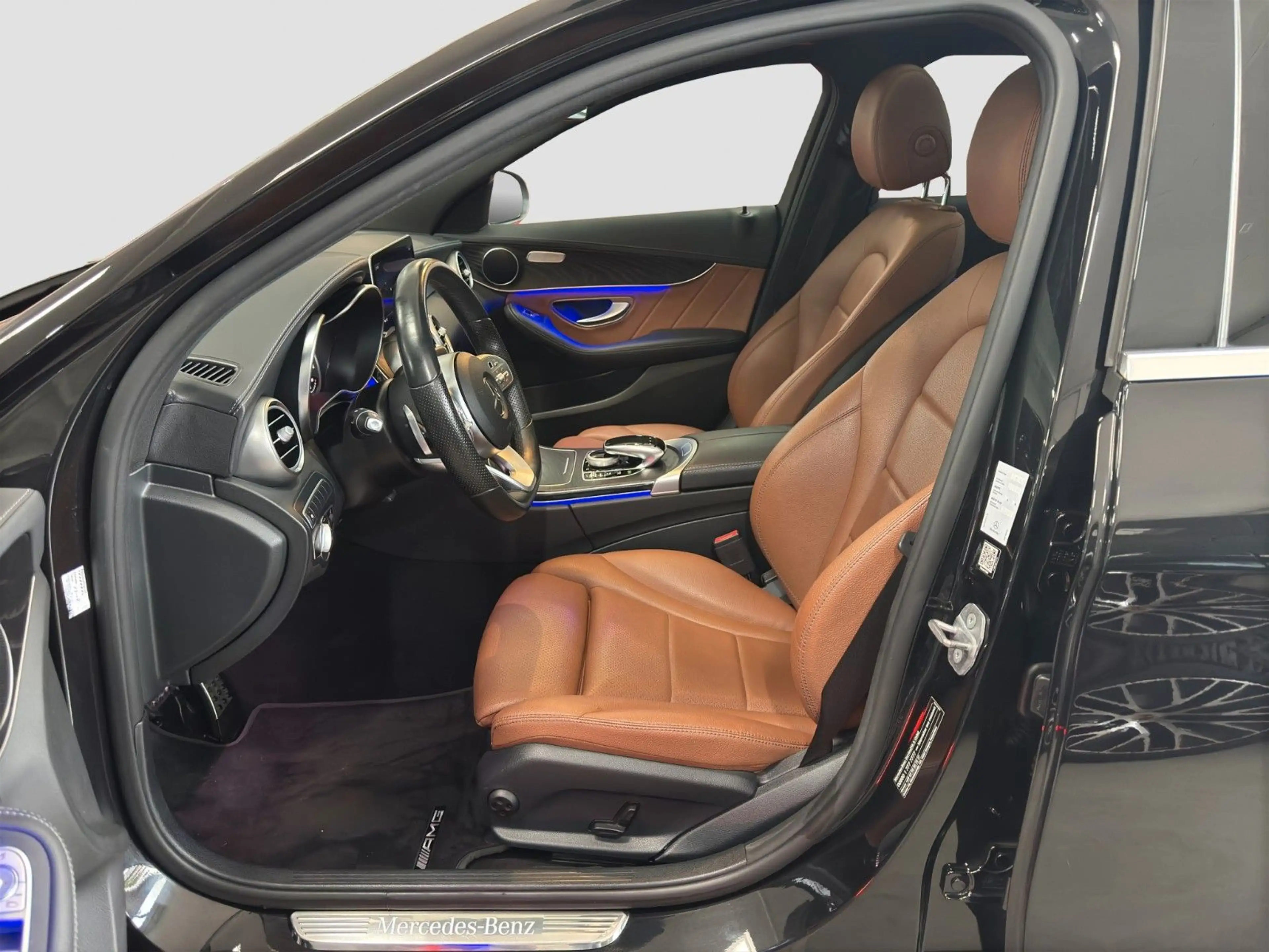 Mercedes-Benz C 400 C400T 4M AMG DISTRON M.BEAM PANO KAMERA 19 ZOLL — photo 11