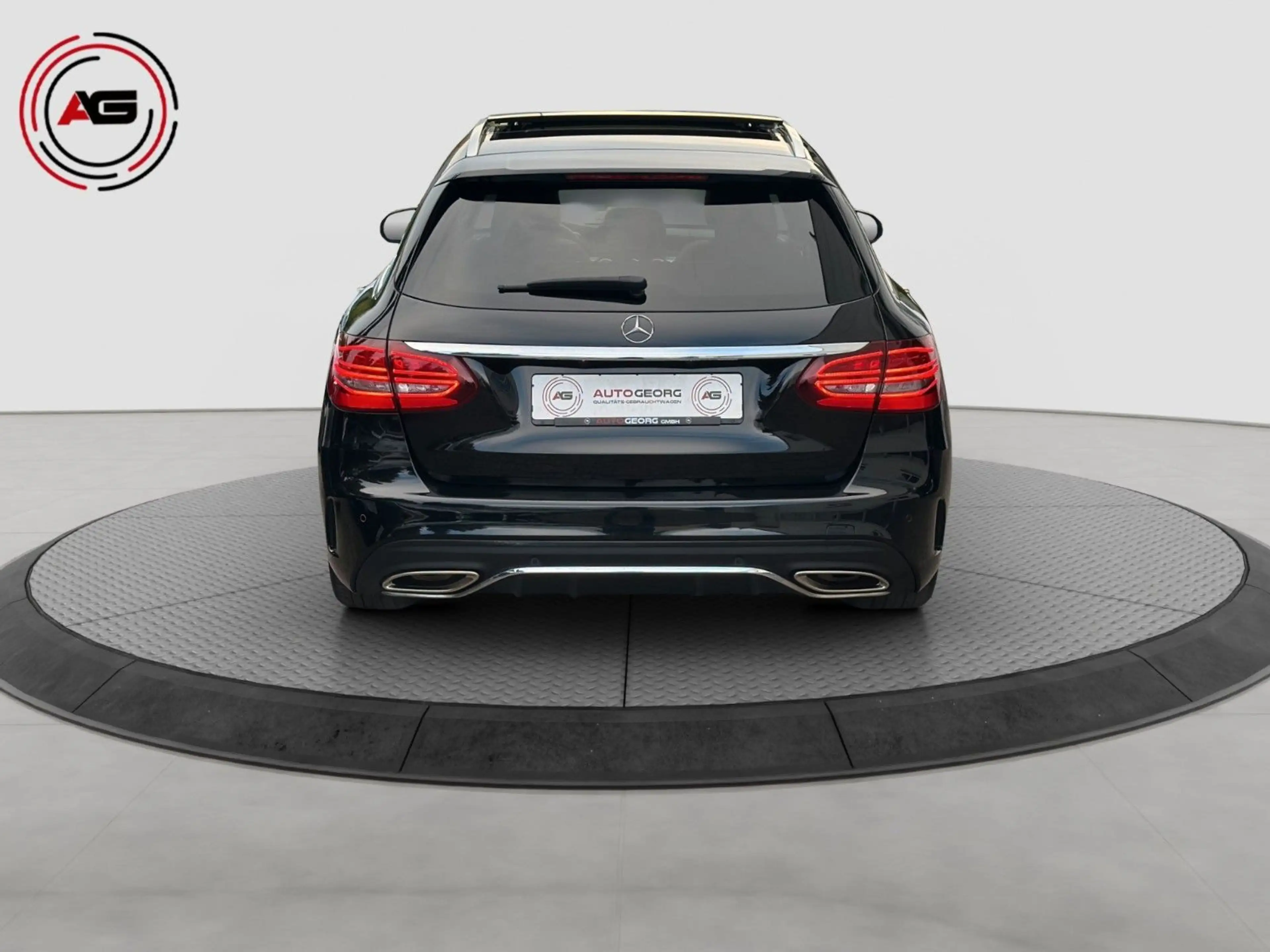 Mercedes-Benz C 400 C400T 4M AMG DISTRON M.BEAM PANO KAMERA 19 ZOLL — photo 6