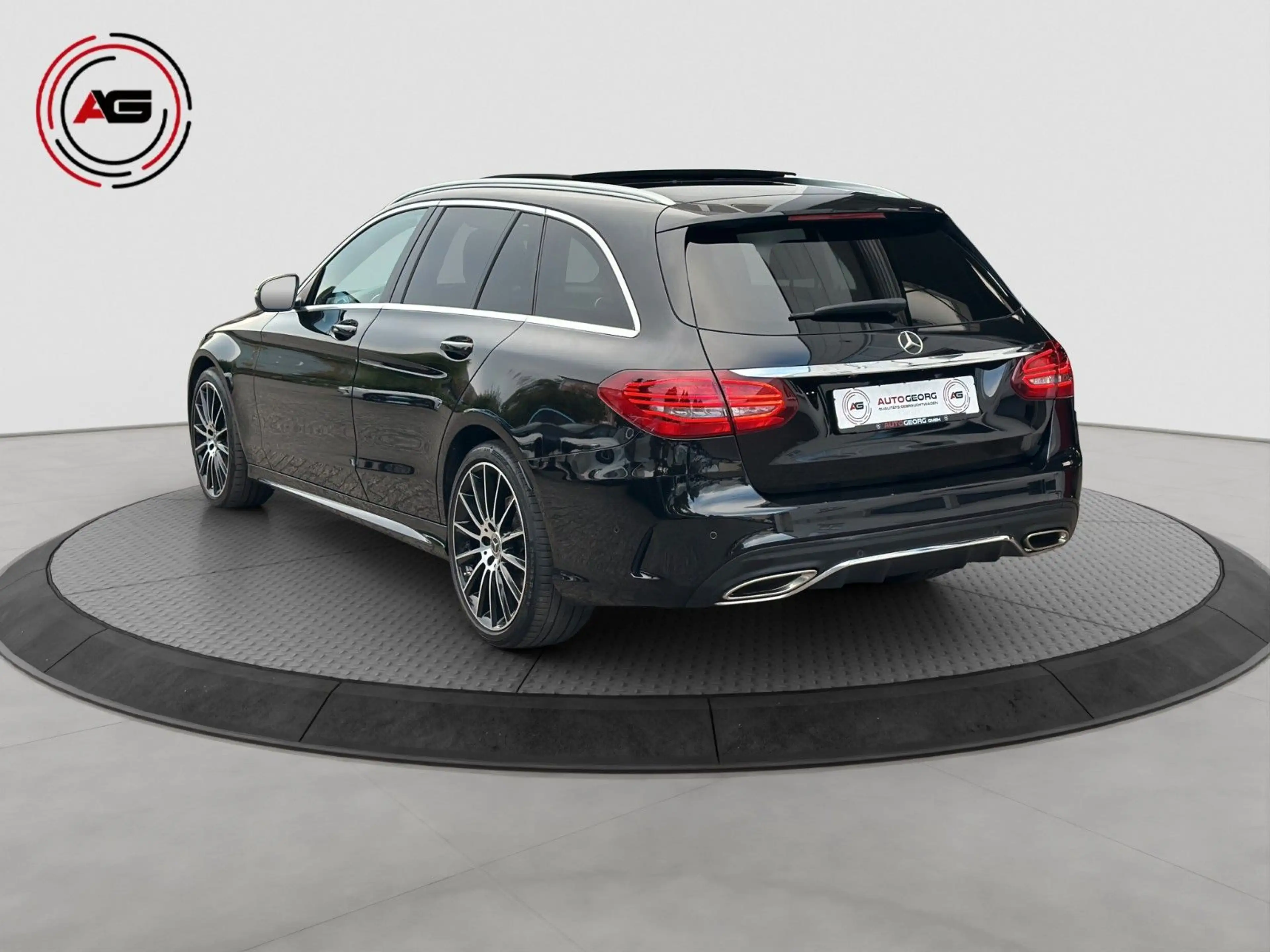 Mercedes-Benz C 400 C400T 4M AMG DISTRON M.BEAM PANO KAMERA 19 ZOLL — photo 7