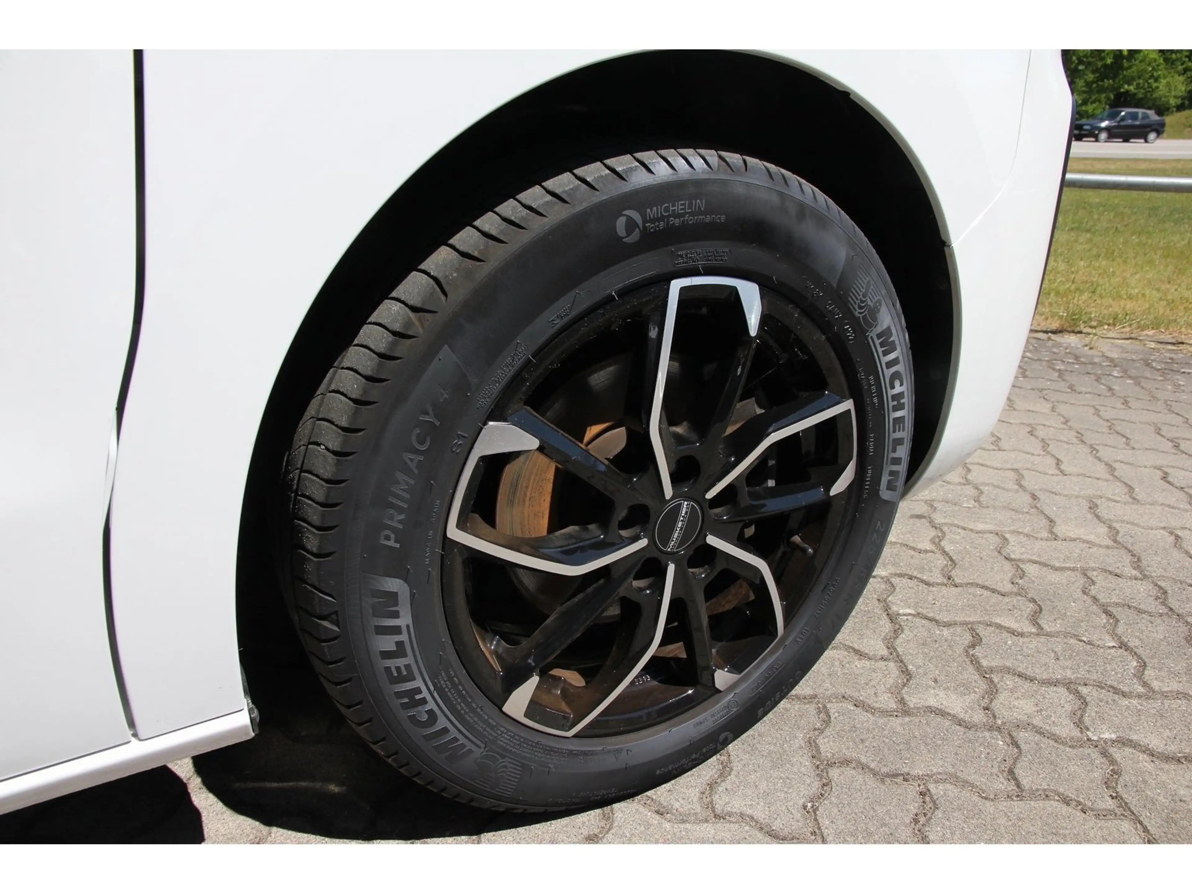 Peugeot Traveller Business L2 HDi 120 8-Sitze — photo 7