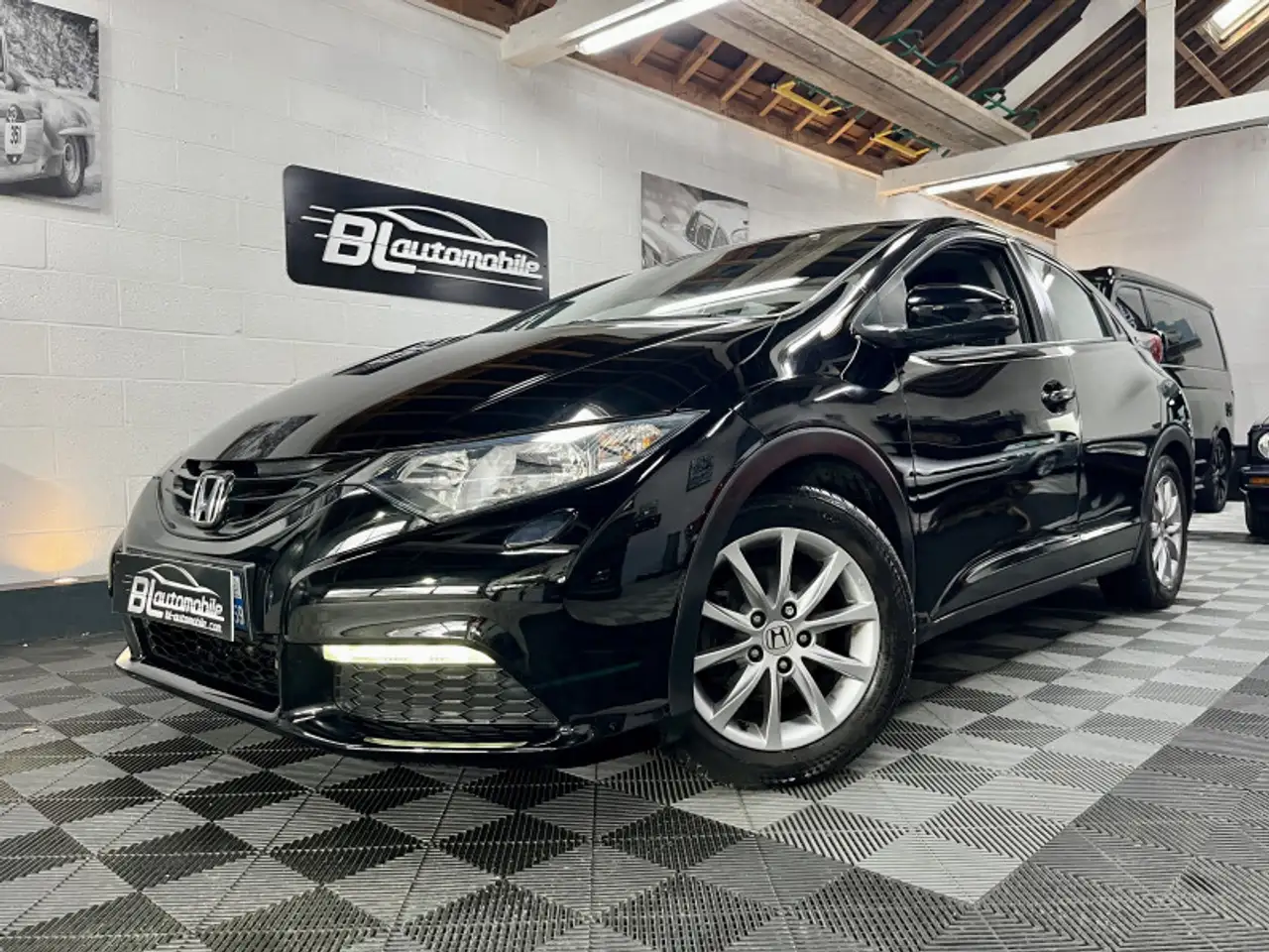 Honda Civic 1.4 100CH I-VTEC