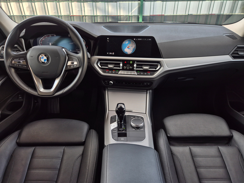 BMW 318 d Touring *RFK*1.BESITZ* LEDER*KREDIT*GARANTIE — photo 13