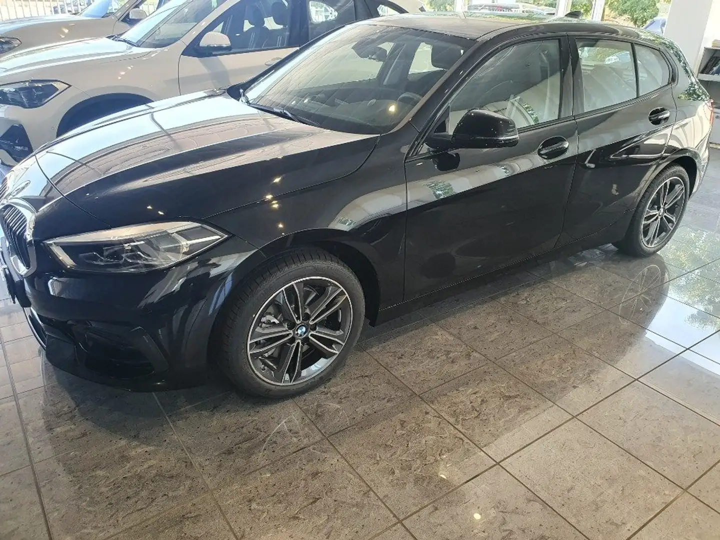 BMW 118 i 5p. Sport Noir - 1