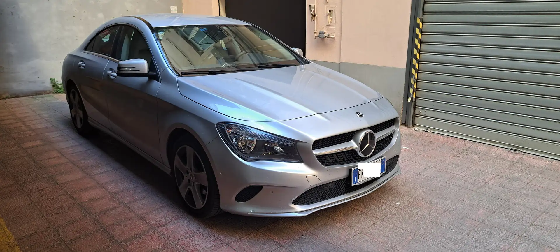 Mercedes-Benz CLA 200 CLA - C117 d Sport Activity edition auto Grigio - 1