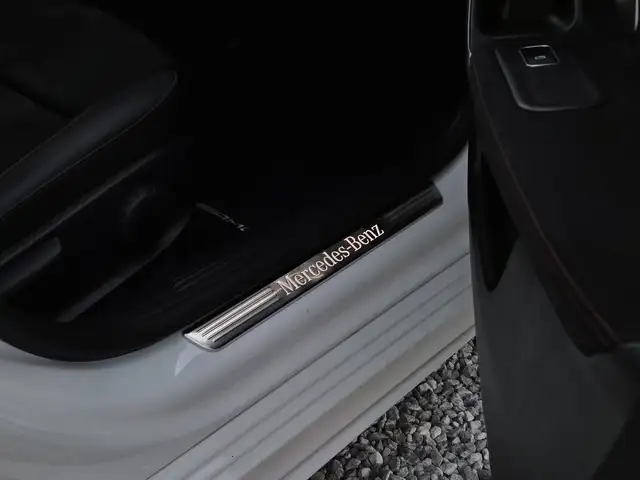 Mercedes-Benz A Class view 12