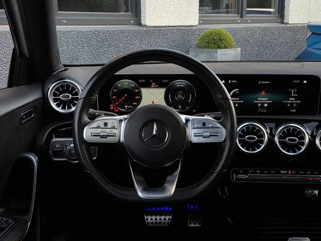 Mercedes-Benz A Class view 15