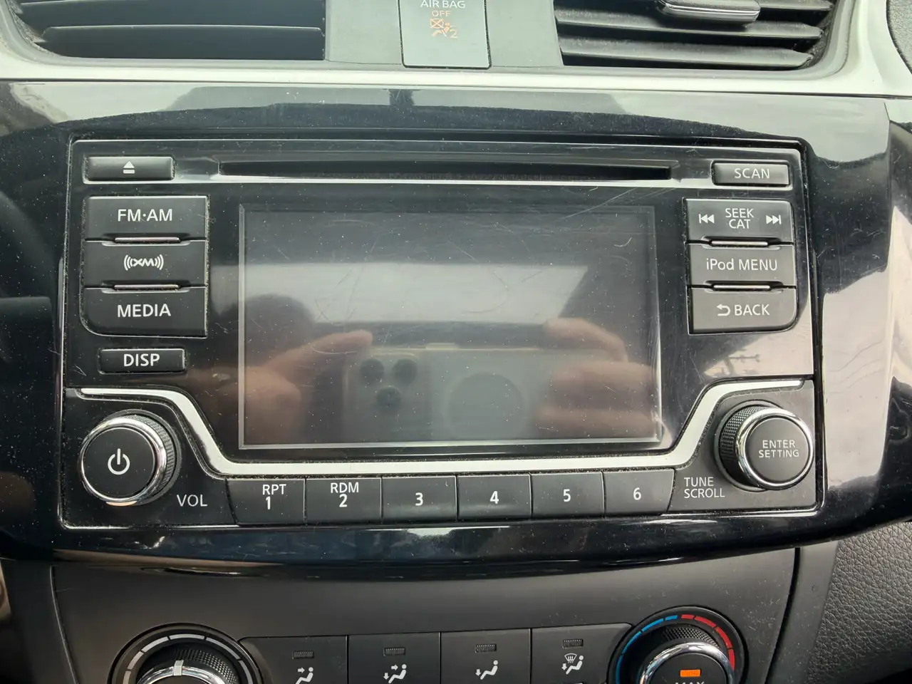 Nissan Sentra снимка Nissan Sentra
