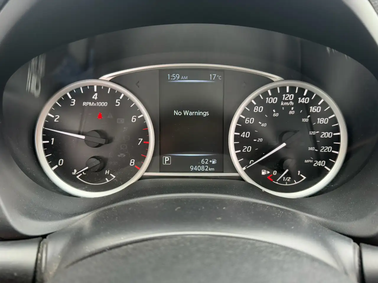 Nissan Sentra снимка Nissan Sentra