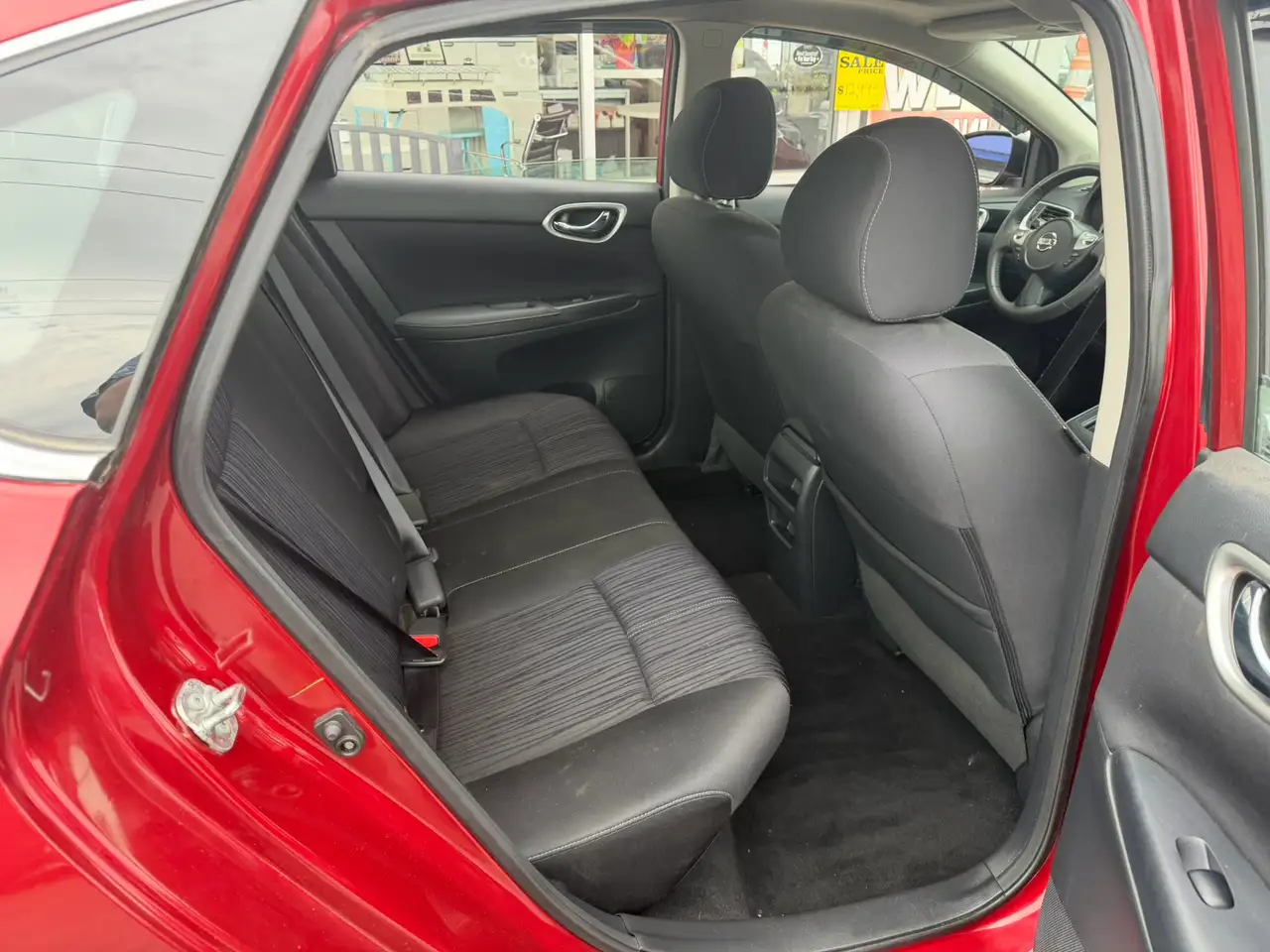 Nissan Sentra снимка Nissan Sentra