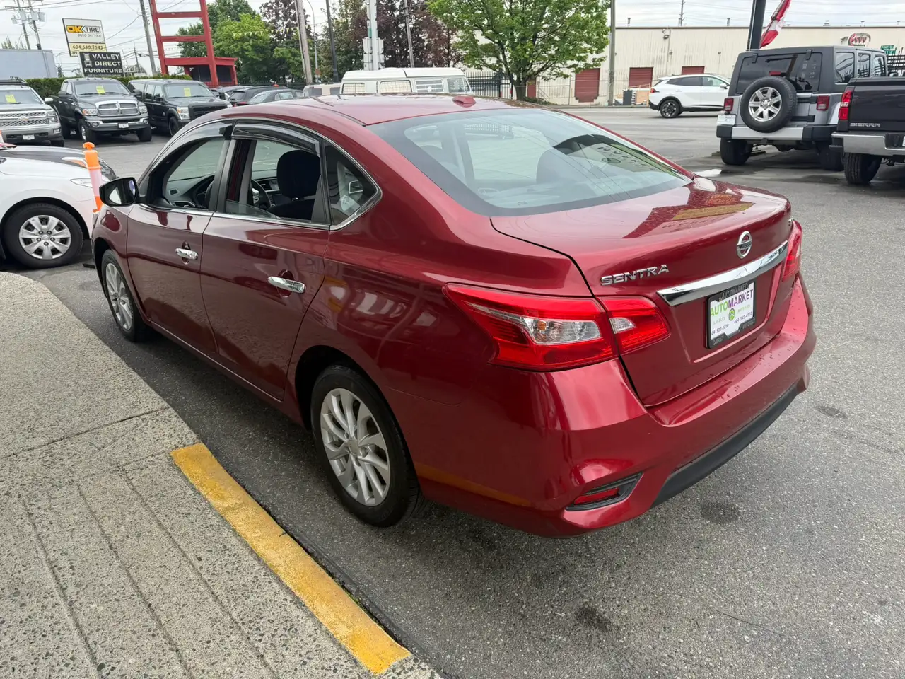 Nissan Sentra снимка Nissan Sentra