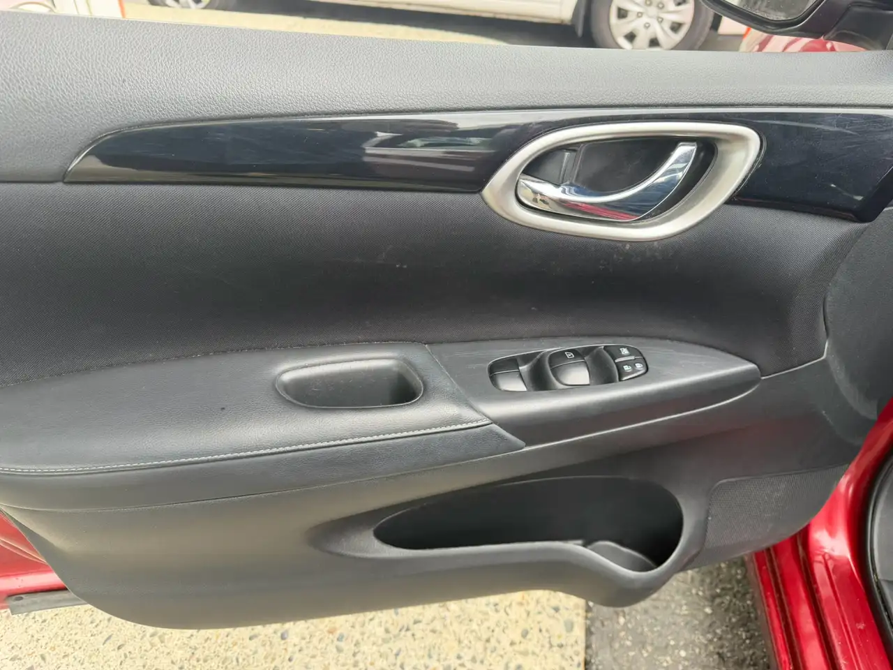 Nissan Sentra снимка Nissan Sentra