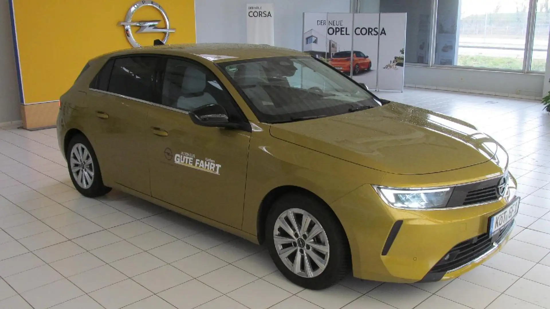 Opel Astra Elegance Gelb - 2