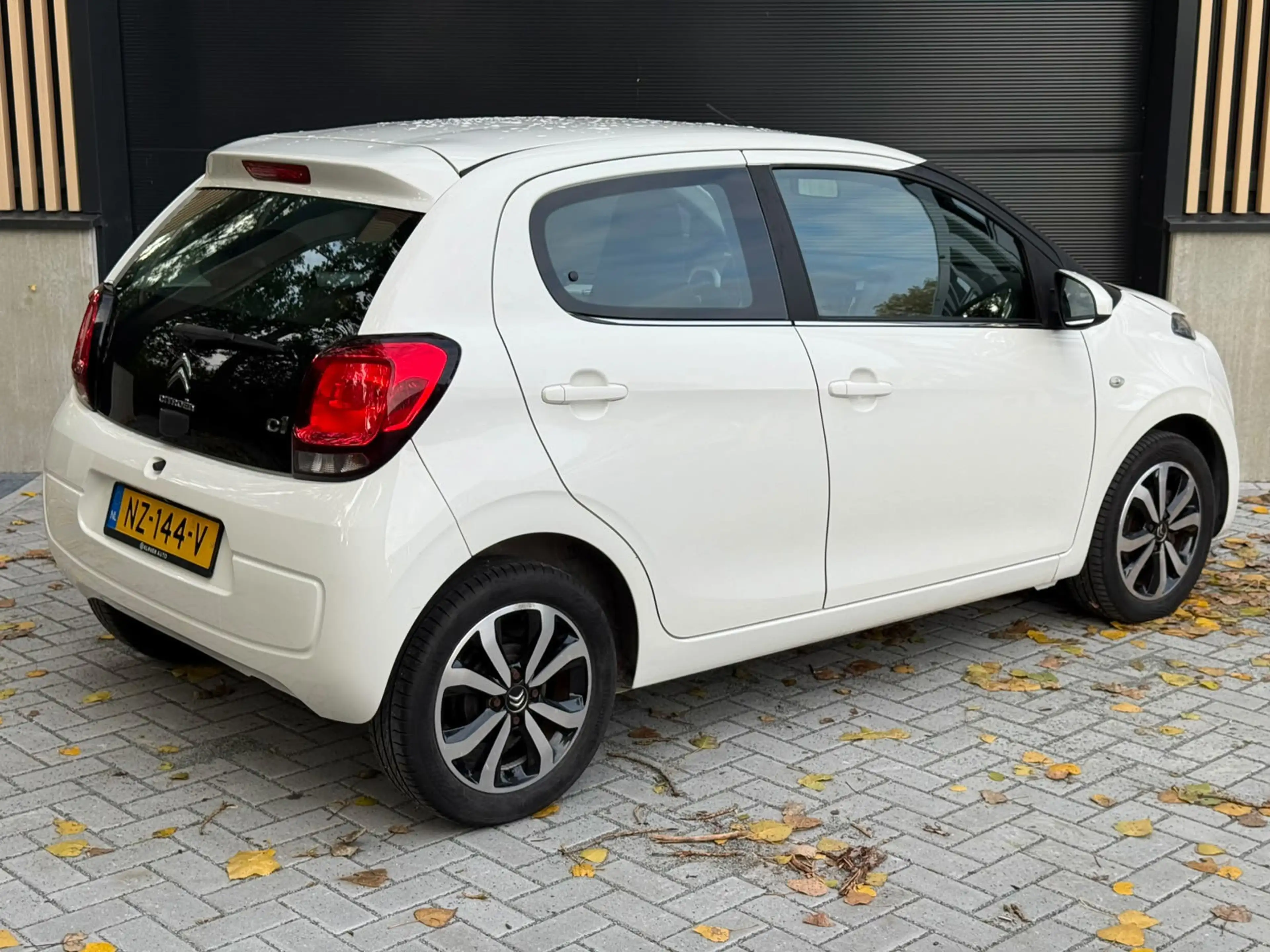 Citroen C1 1.0 e-VTi Shine, Airco, Navi, 86DKM NAP! — photo 2