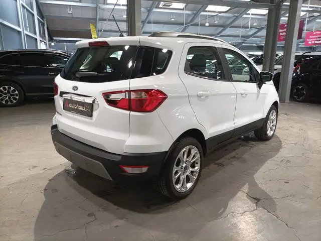 Ford EcoSport view 5