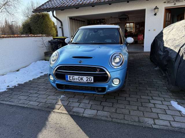 Imagine MINI Cooper SD Mini Cooper SD Aut. Seven Chili