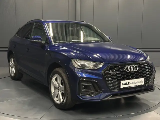 Audi Q5 view 7