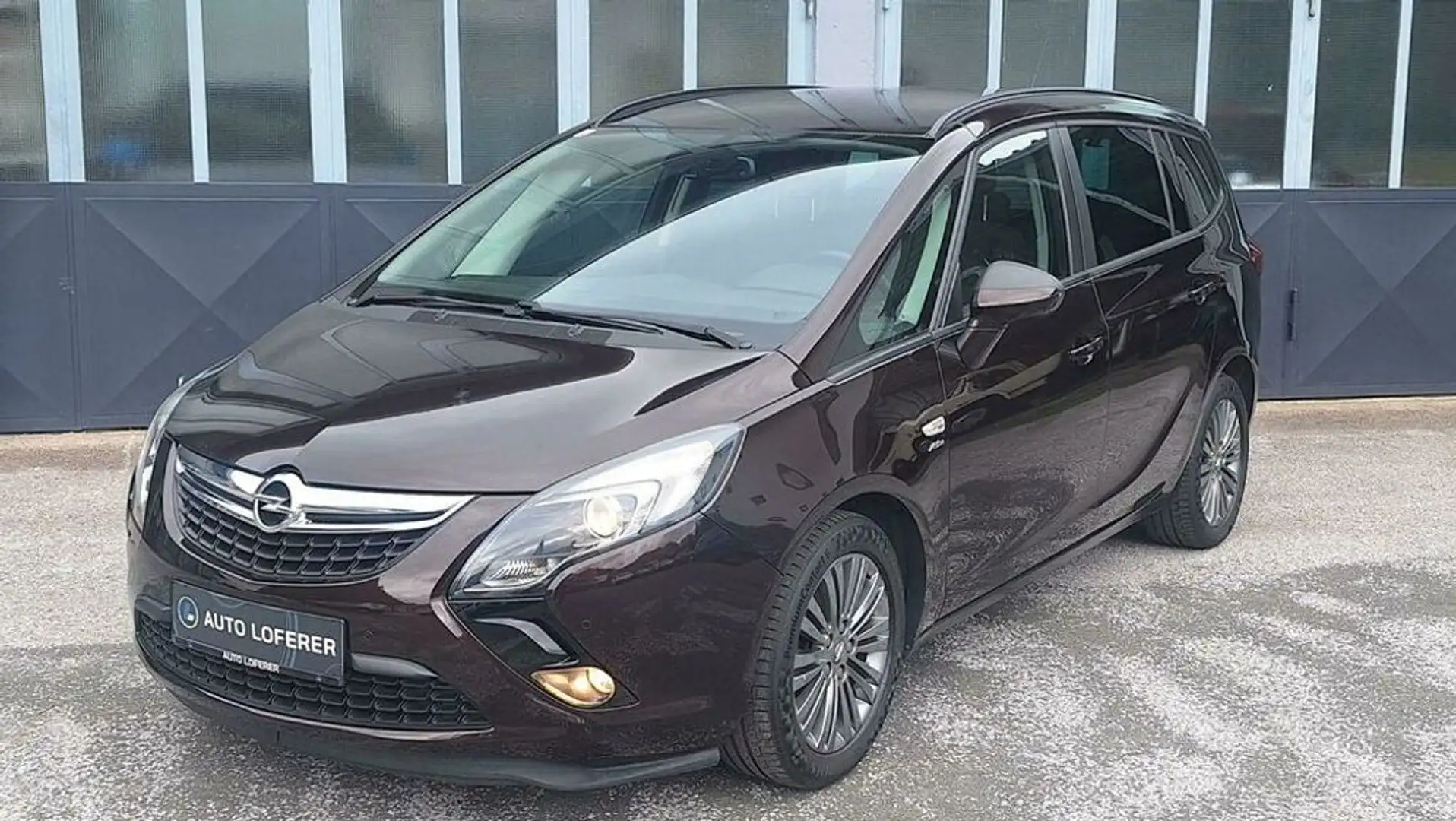Opel Zafira Active 7-Sitzer Braun - 1