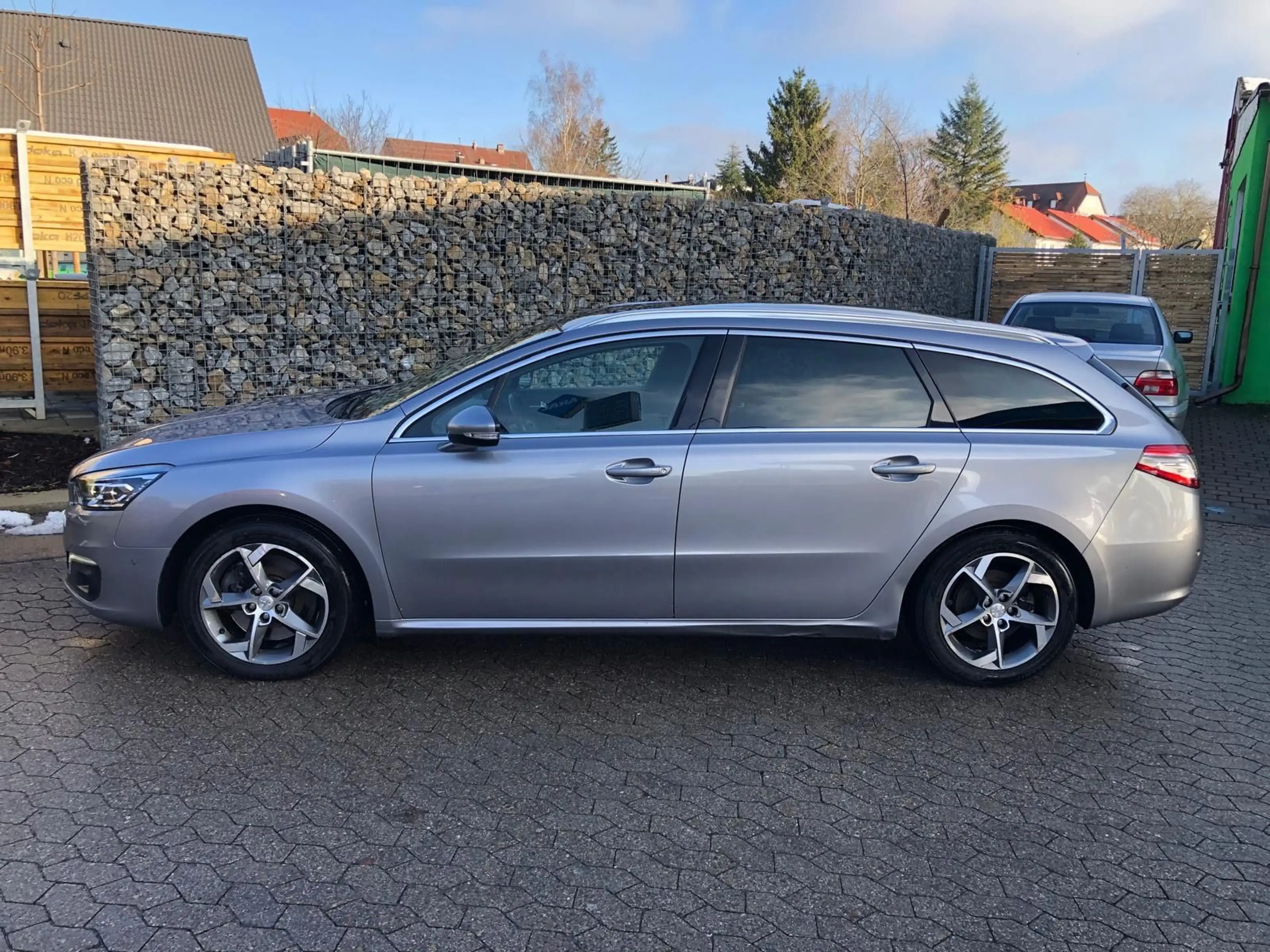 Peugeot 508 SW Allure — photo 11