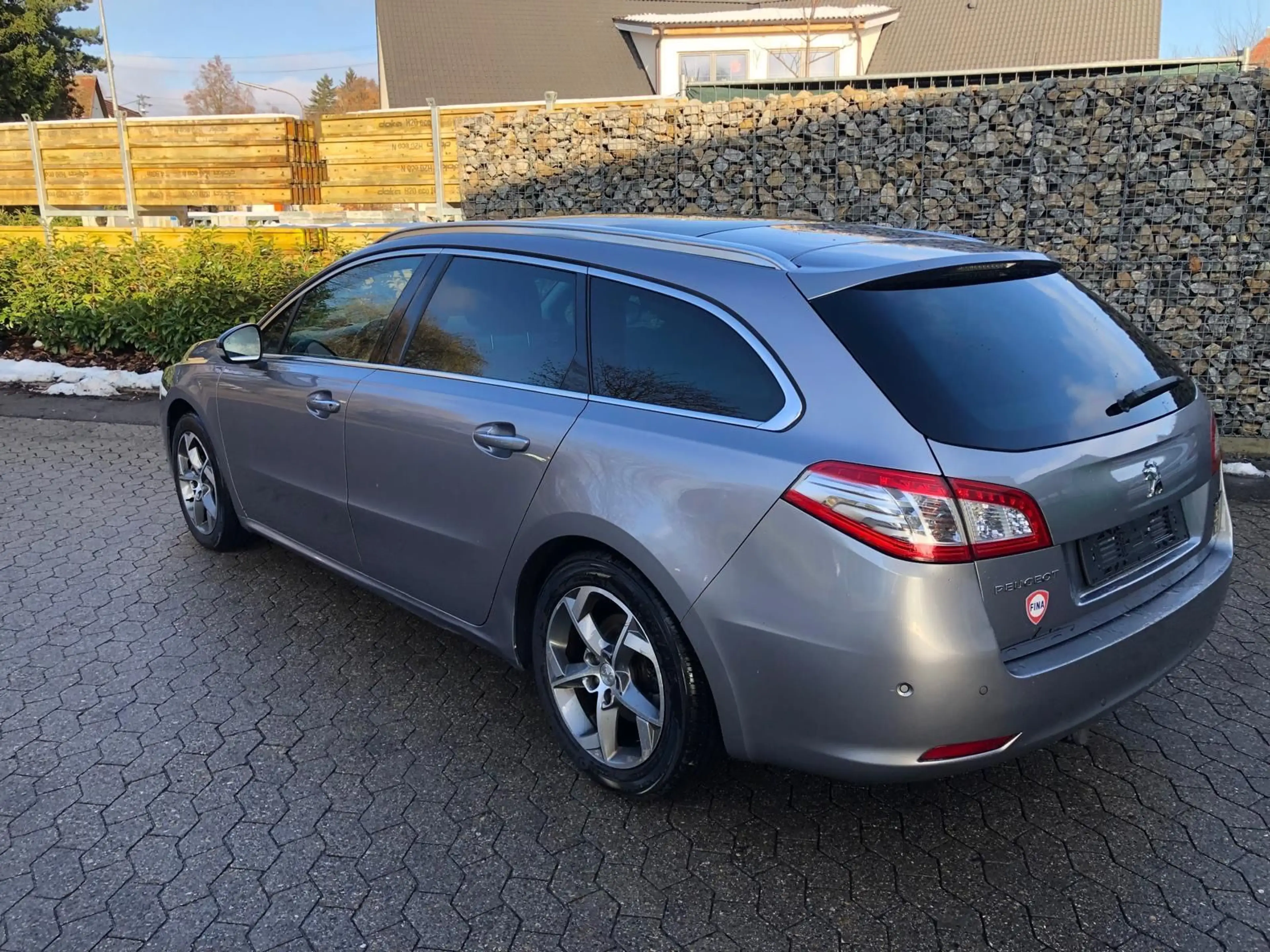Peugeot 508 SW Allure — photo 10