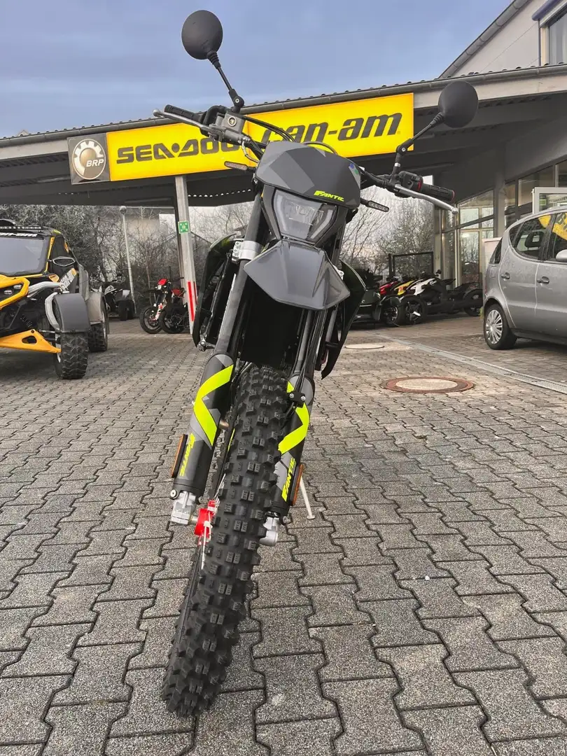 Fantic 125E XEF 125 Performance Modell 2025 Negro - 2