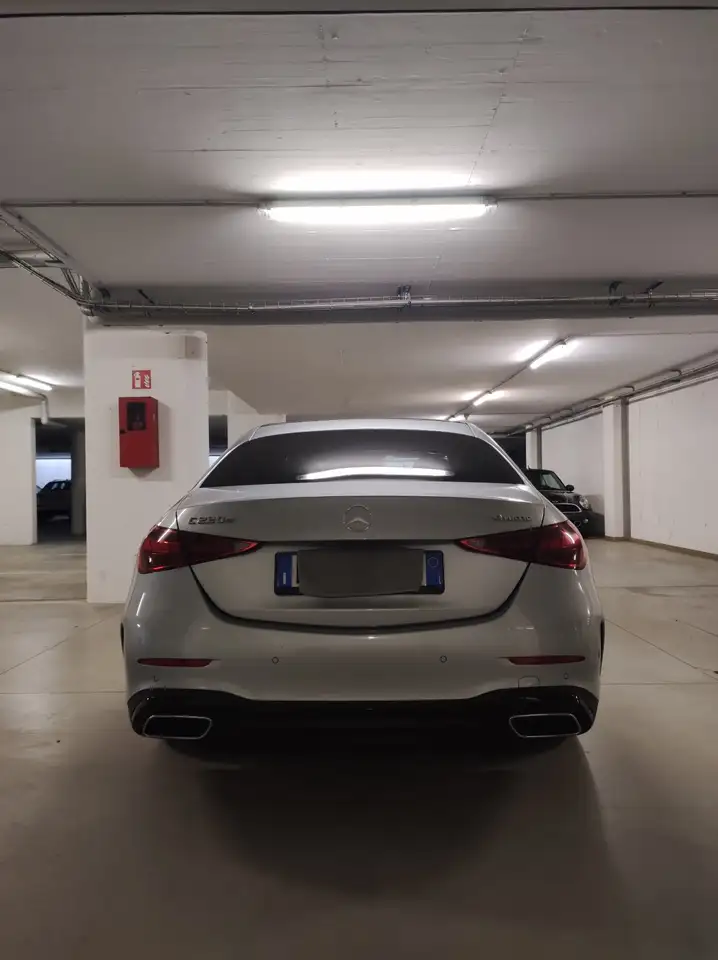 Mercedes-Benz C-Class 2026