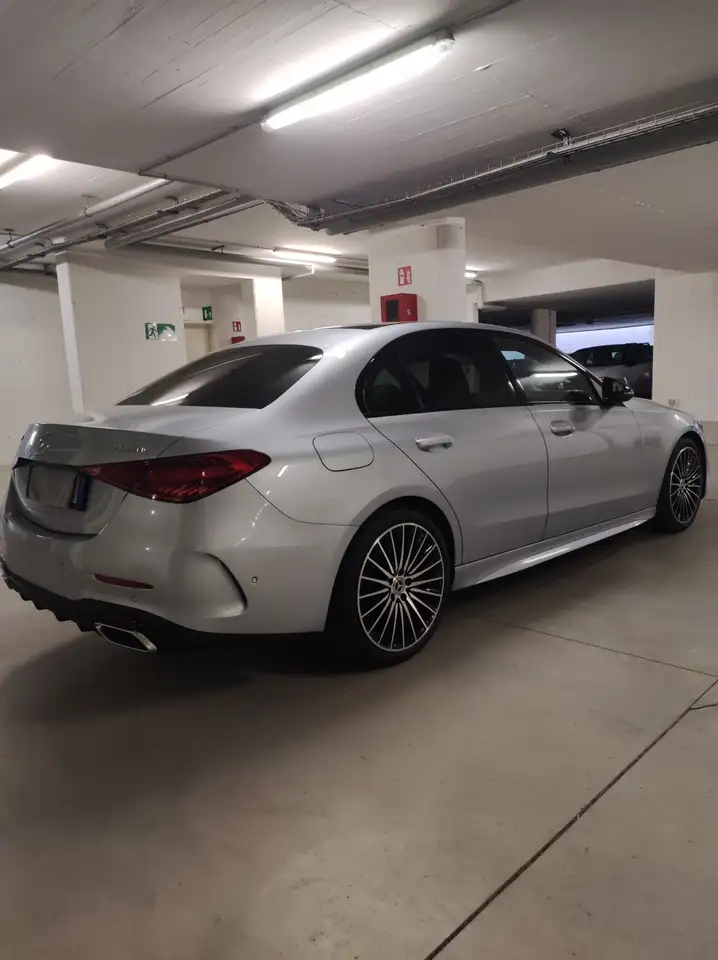 Mercedes-Benz C-Class 2026
