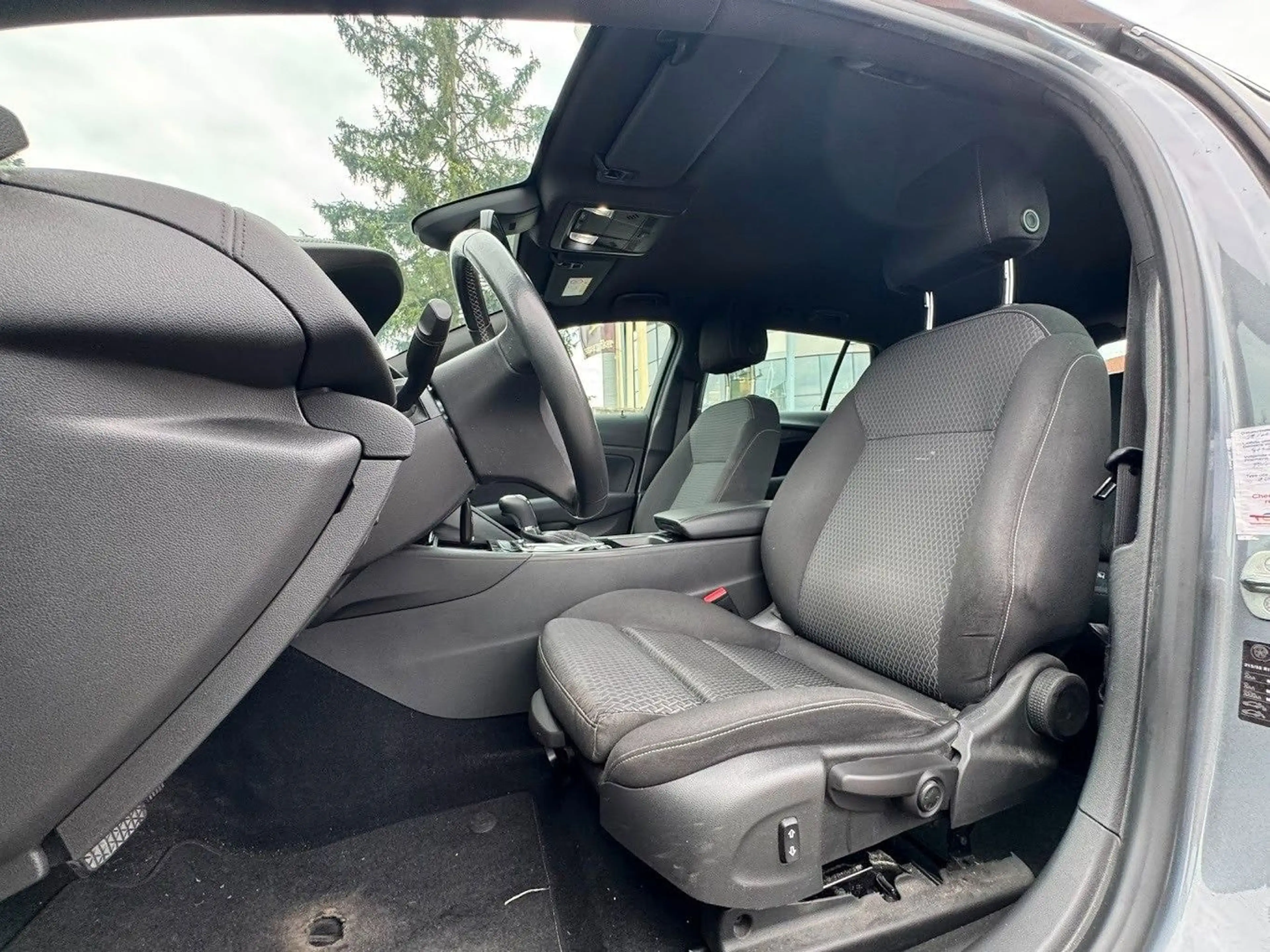 Opel Insignia Insignia Edition Business LED. NAVI. AGR. PDC — photo 15