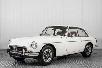 MG B type 1.8 GT Overdrive .