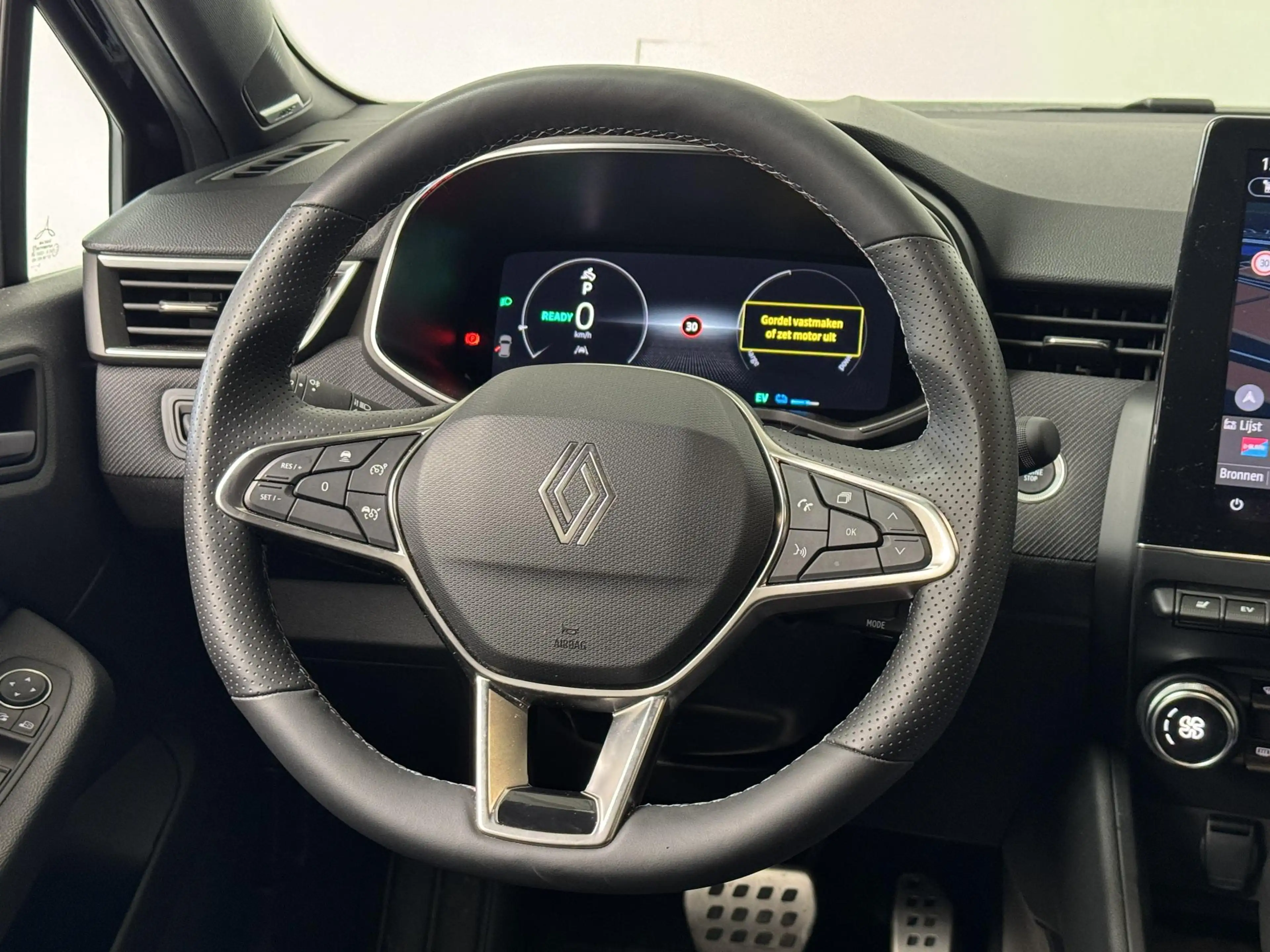 Renault Clio 1.6 E-Tech Full Hybrid 145 Esprit Alpine | Navigat — photo 18