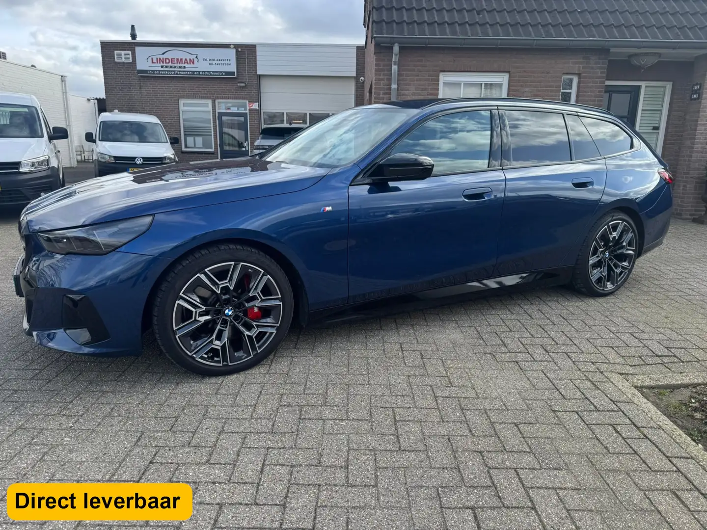 BMW i5 Touring M60 xDrive 601PK Origineel NL (btw) Blau - 1