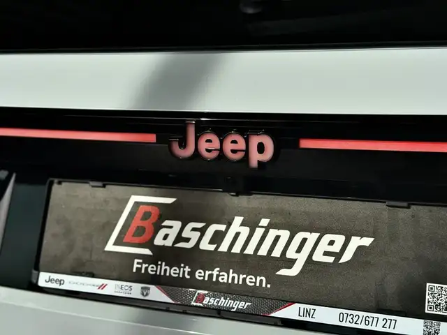 Jeep Compass view 8