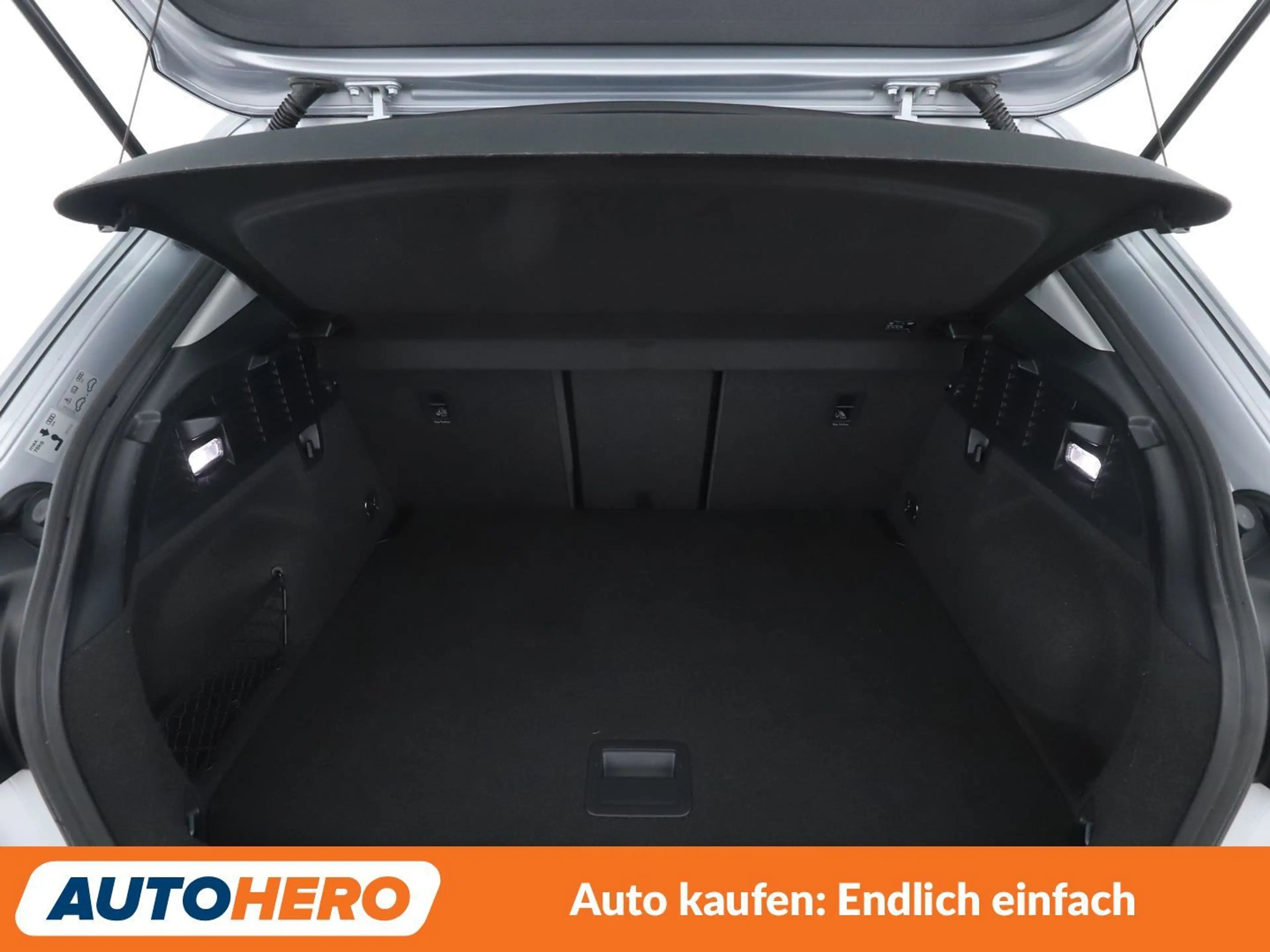 Audi Q2 35 TFSI Sport*NAVI*TEMPO*PDC*SHZ*AHK*ALU* — photo 15