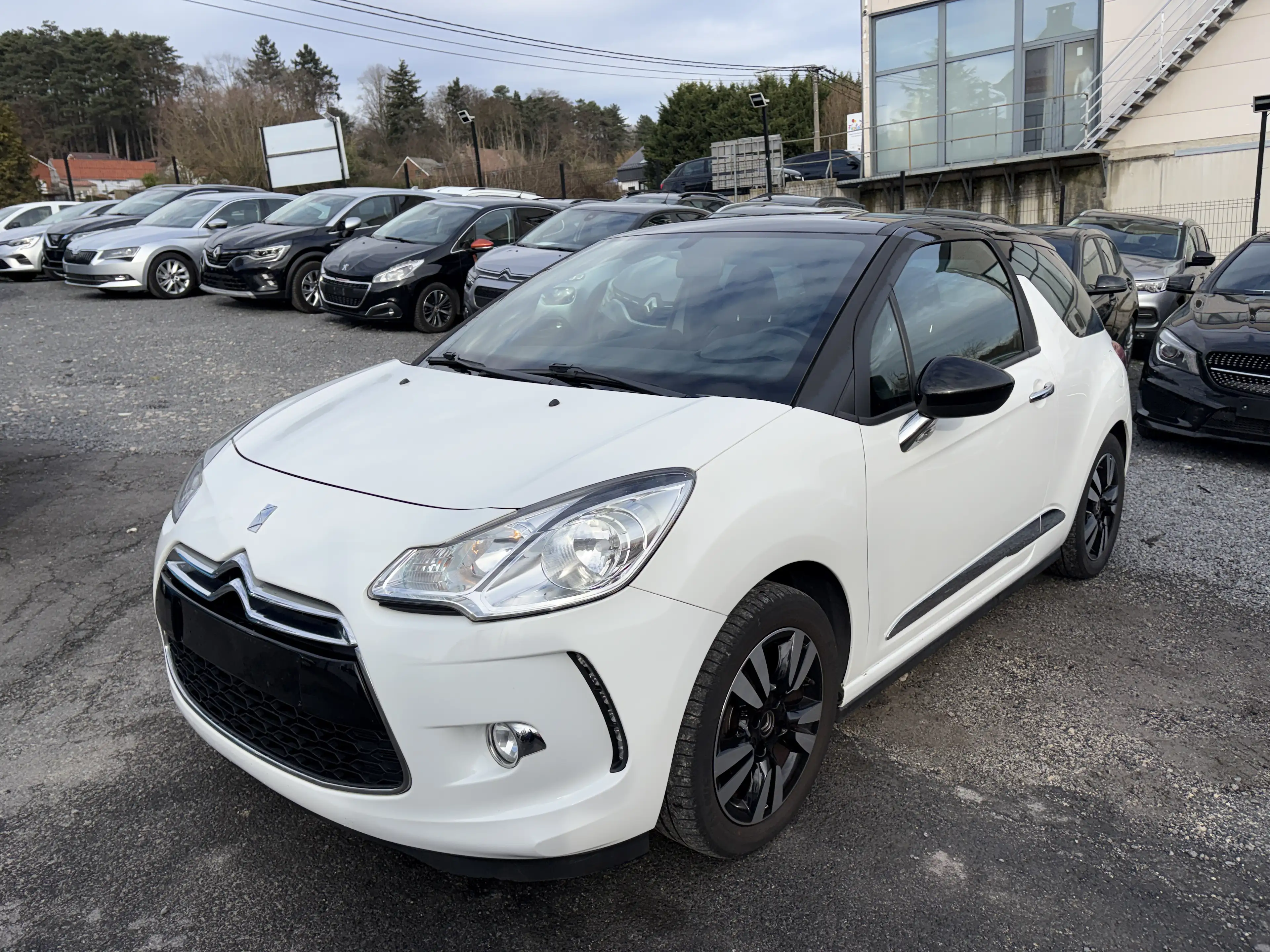 Citroen DS3 1.2i Be Chic - GARANTIE 1AN - — photo 2