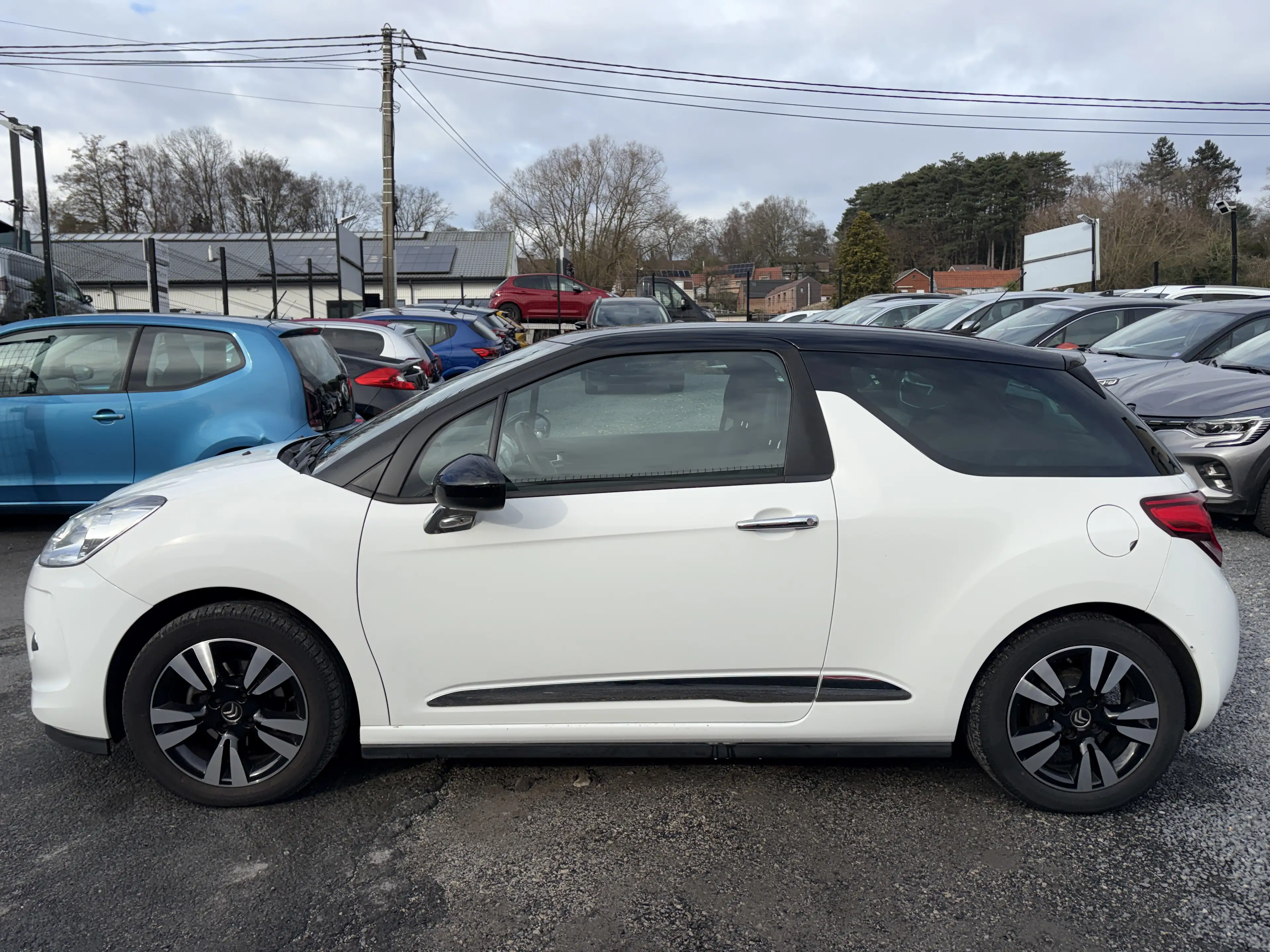 Citroen DS3 1.2i Be Chic - GARANTIE 1AN - — photo 3