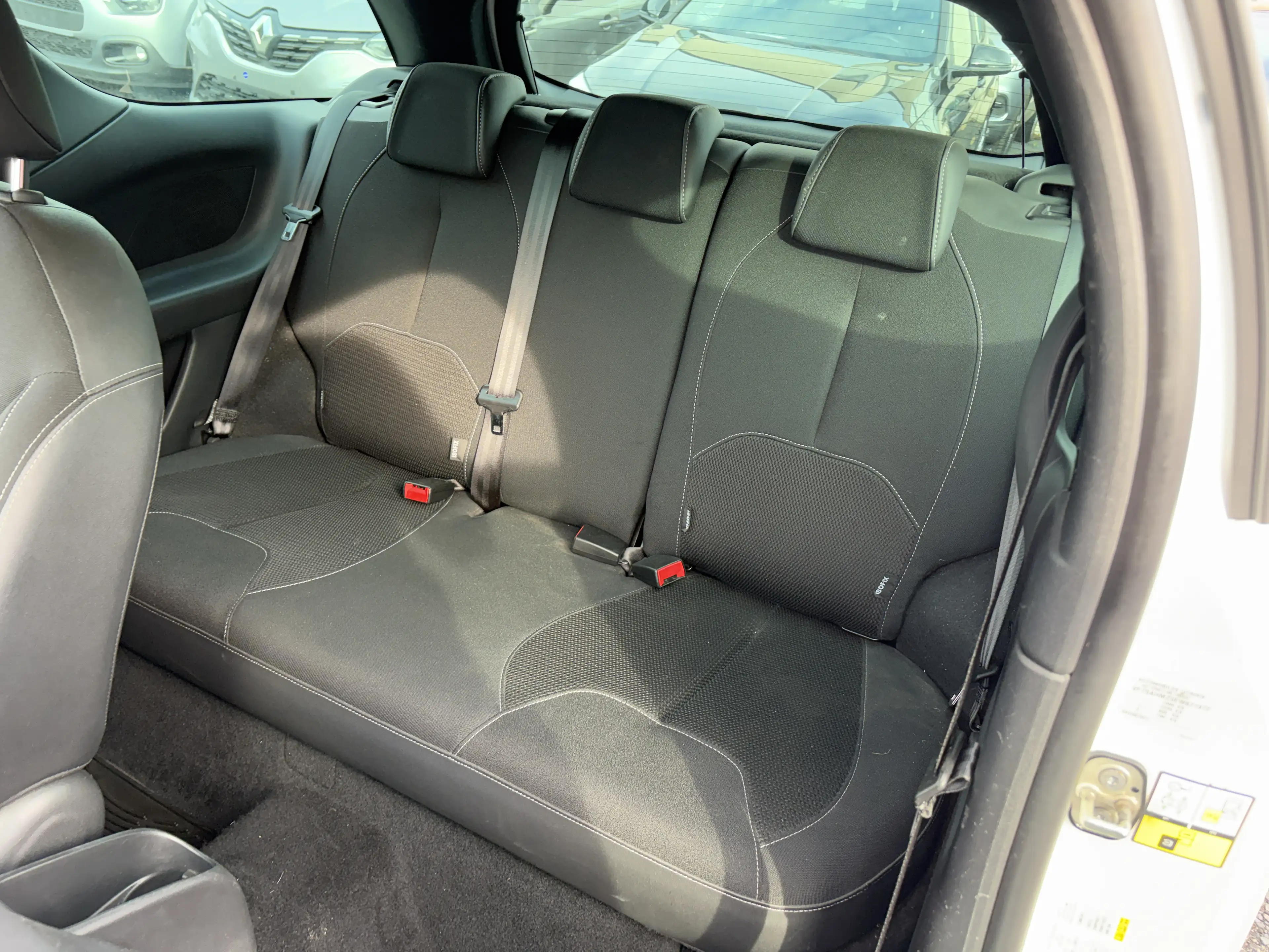 Citroen DS3 1.2i Be Chic - GARANTIE 1AN - — photo 12