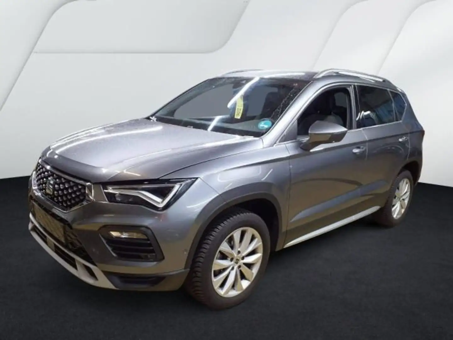 SEAT Ateca 1.5 TSI DSG X-PERIENCE LED+NAV+ACC+SHZ+RFK Grau - 2