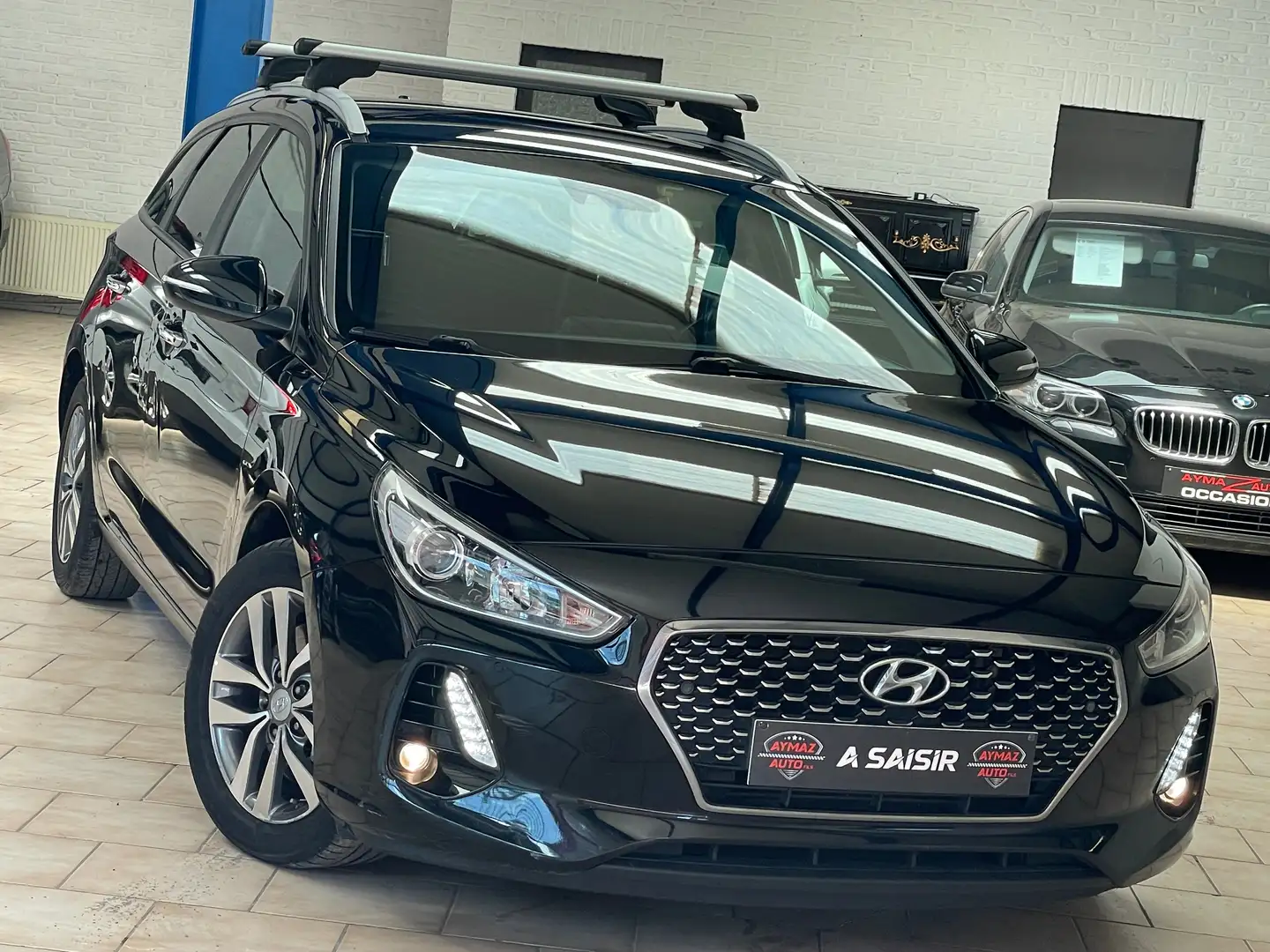 Hyundai i30 i30 SW 1.6 CRDi / FULL CARNET D'ENTRETIEN *** Nero - 1