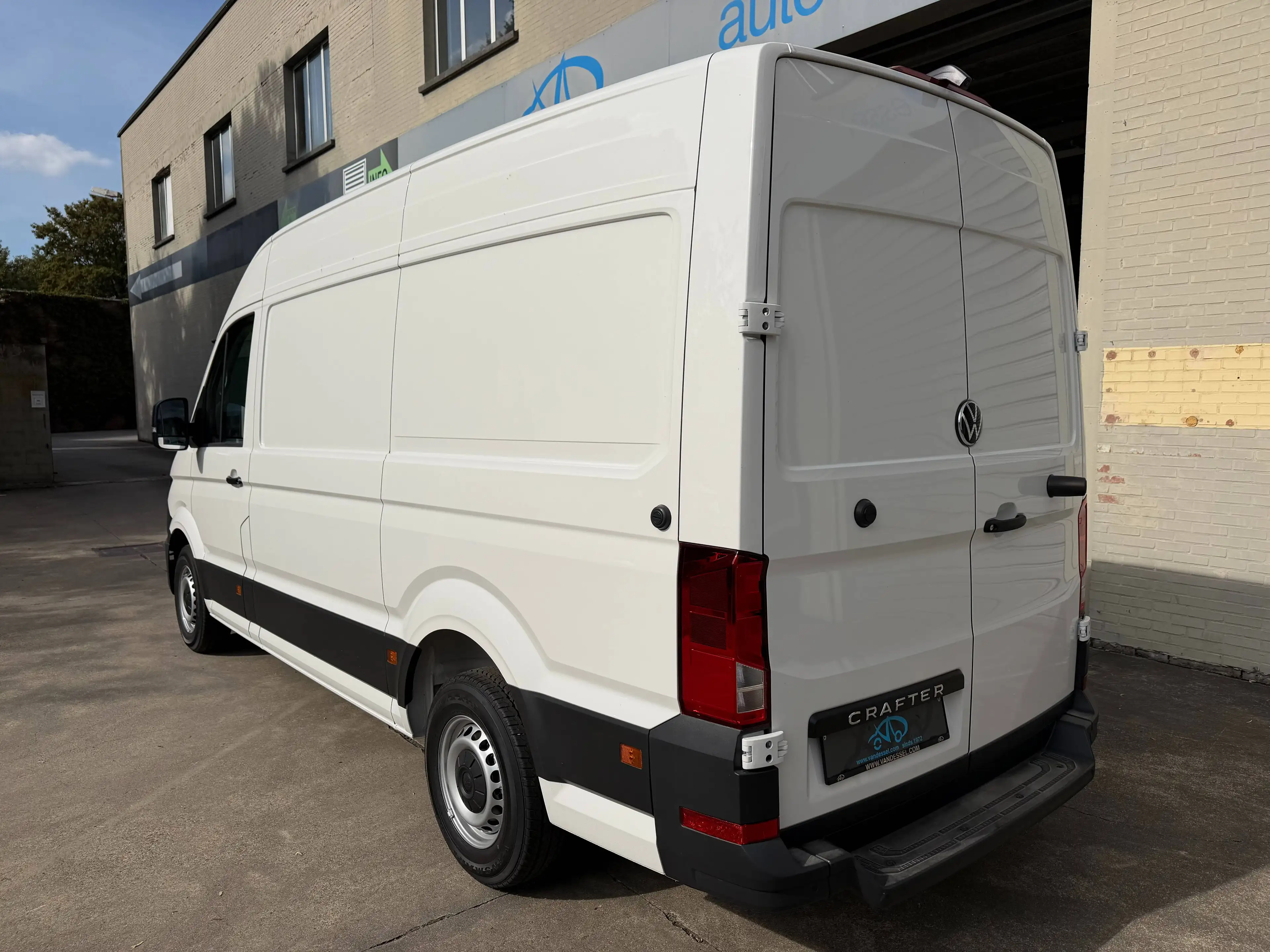 Volkswagen Crafter Crafter 2.0 CR TDi L3H3 Camera Carplay *€ 30.990 NETTO* — photo 3