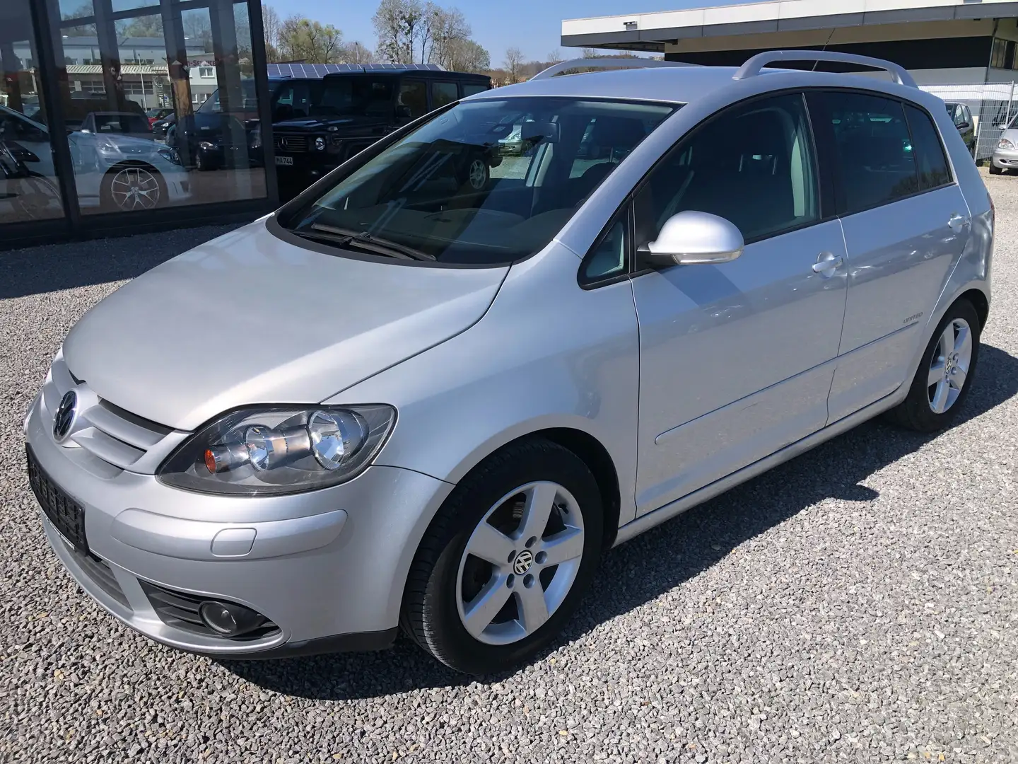 Volkswagen Golf Plus 1.6 United Automatik*Klimaautomatik*2.Hand* Silber - 1