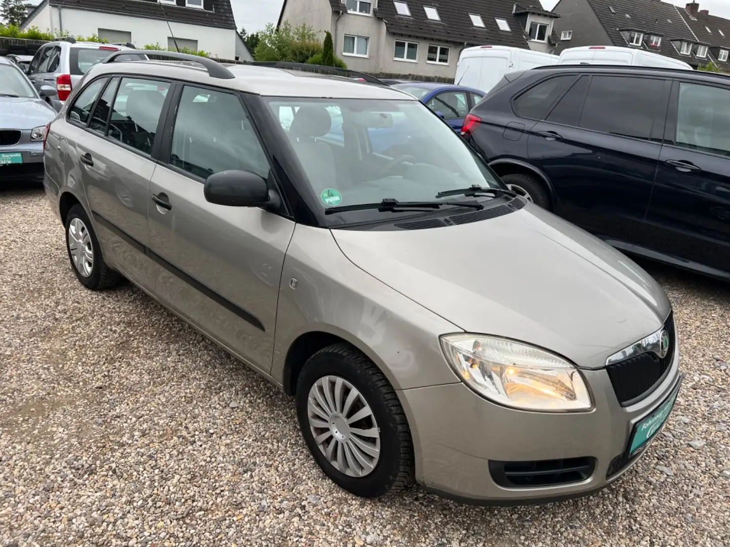 Skoda Fabia Combi Cool Edition*TÜV NEU*1 HAND*KLIMA* Beige - 1