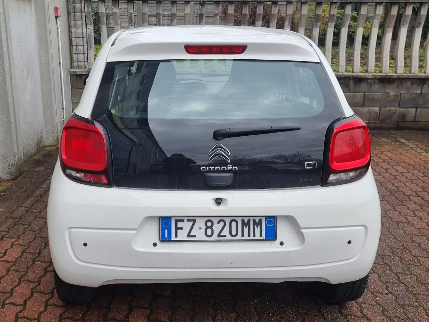 Citroen C1 C1 II 2018 5p 5p 1.0 vti Feel s Bianco - 2