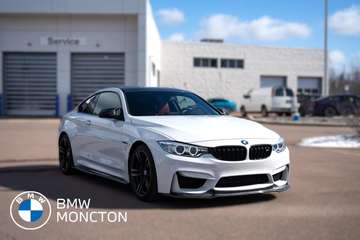 Coupe | 7 Speed M-Double Clutch | Premium Package