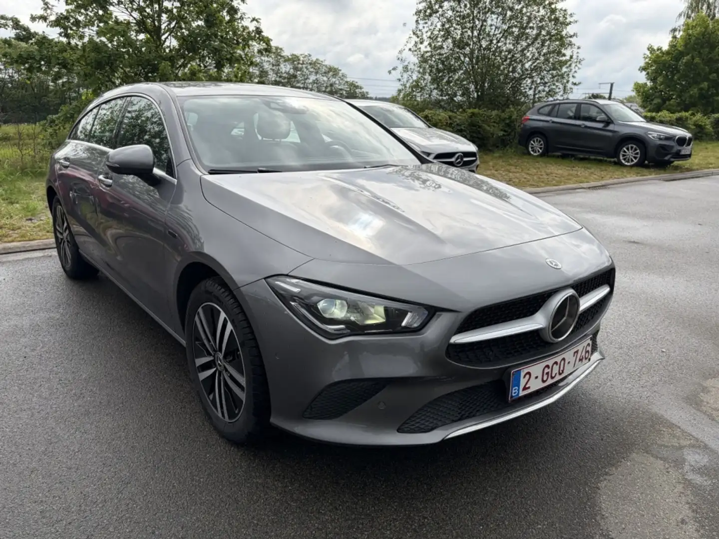 Mercedes-Benz CLA 250 Shooting Brake 250e 8G-DCT Gris - 2