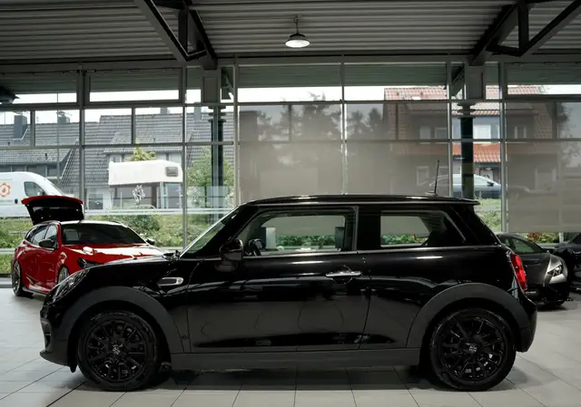 Mini Cooper Cooper view 11
