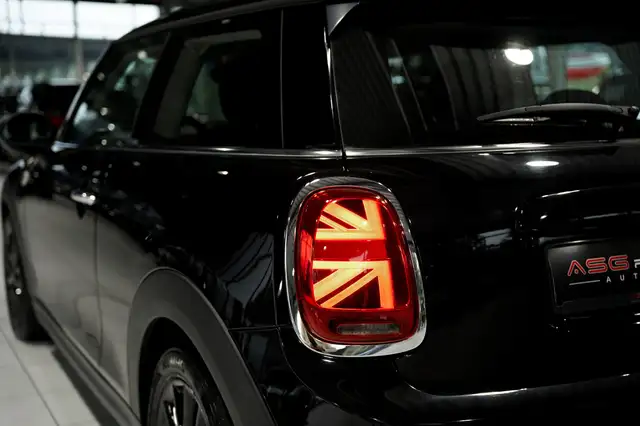 Mini Cooper Cooper view 12