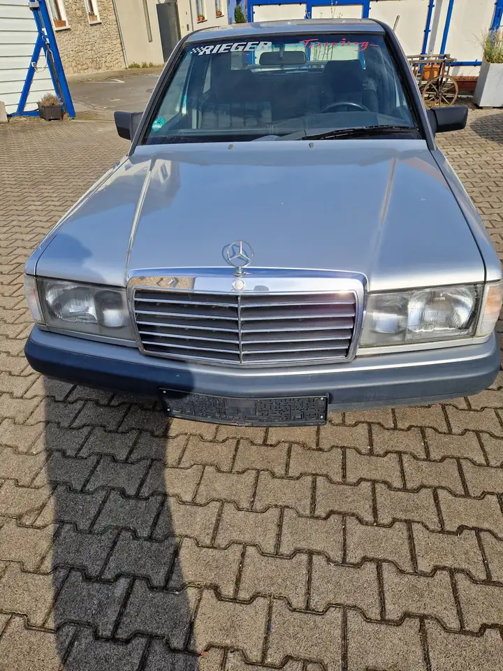 Mercedes-Benz 190 Sportline, foto 1