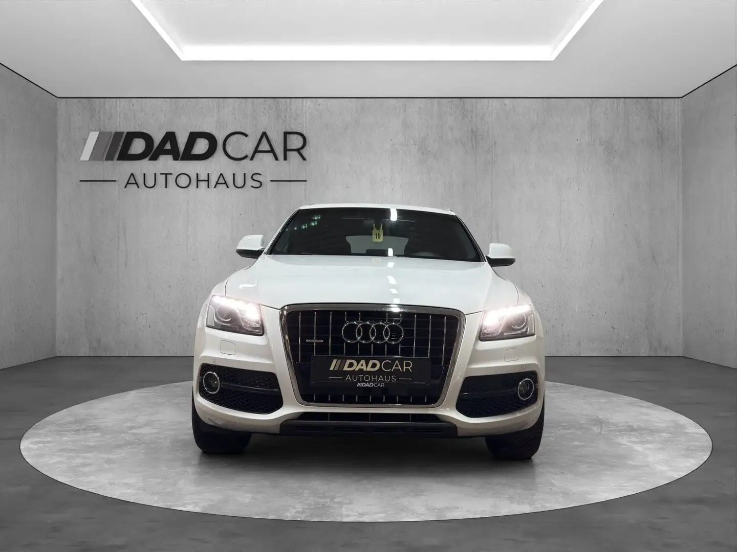 Audi Q5 3.2 FSI S-Line Xenon Panorama Navi R-Kamera Blanc - 2