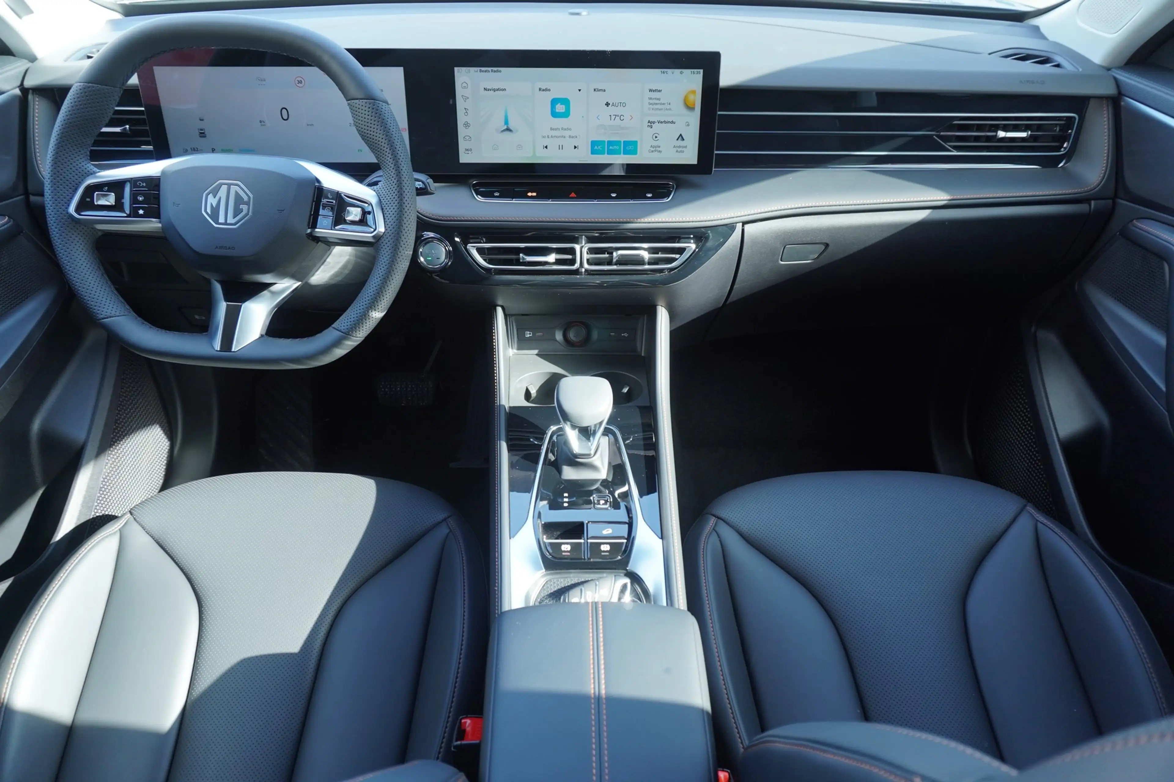MG HS 1.5 T-GDI Hybrid+ Luxury Aut. LED ACC Navi — photo 10