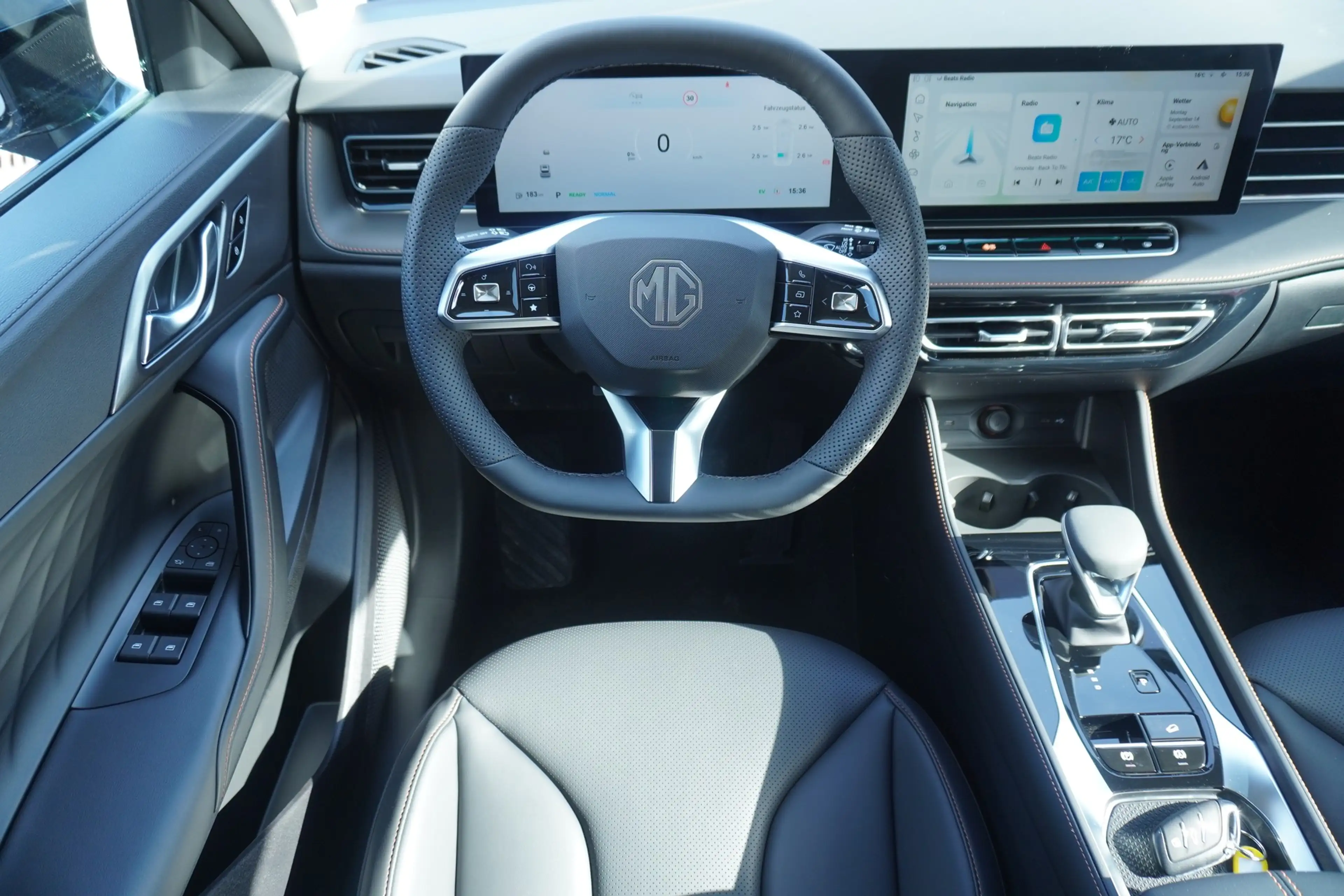 MG HS 1.5 T-GDI Hybrid+ Luxury Aut. LED ACC Navi — photo 11